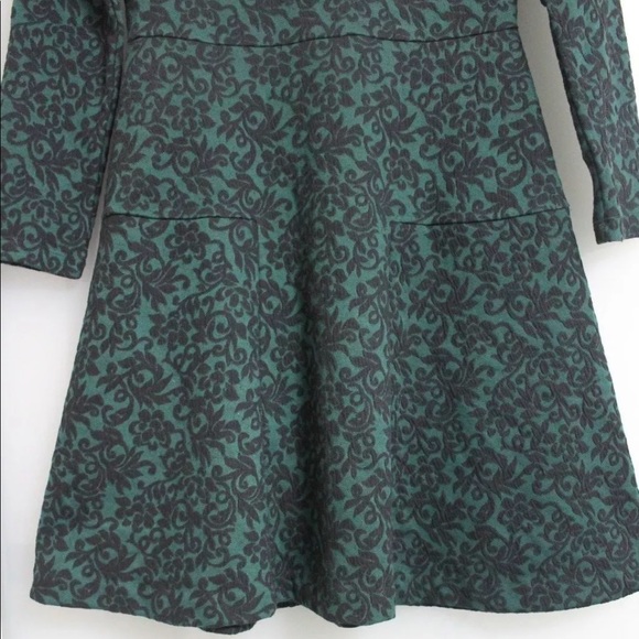 Loft Dress - Picture 3 of 5